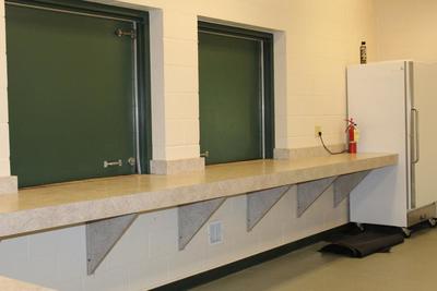 podvin_serving_room.jpg
