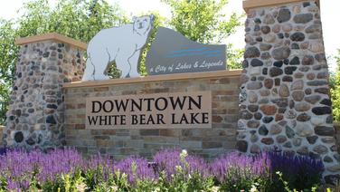 downtown_bear_sign_1.jpg